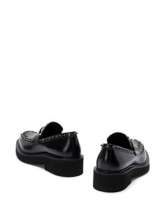 Gender: MenColor: BlackMade in: ITProduct ID: YS0I69ADY0NO*Import tax/duty will be calculated at checkout (If applicable) Loafers Slippers, Black Flat Shoes, Black Flats Shoes, Valentino Black, Loafer Slippers, Valentino Rockstud, Black Loafers, Shoes Loafers, Black Flats