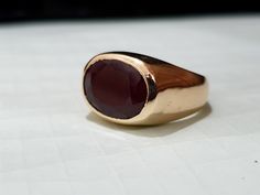 "Natural Dark Red Ruby Signet Ring, 925 Solid Sterling Silver Red Ruby Oval Gemstone Ring, 22K Yellow Gold Ring, Copper Ring Jewelry Item Detail: Color: Red Gemstone: Natural Ruby Metal: 925 Sterling Silver Stone Size: 10x14 mm Please select any size or Metal you want from drop down menu. SHOP JEWELLERYVILLA> https://www.etsy.com/in-en/shop/jewelleryvilla FAST, FREE SHIPPING AND HANDLING TIME Handling Time: We take handling time of 3 Business Day from the date of receipt of the payment after rec Ruby Signet Ring, Mens Emerald Rings, Star Ruby Ring, Silver Ruby Ring, Red Stone Ring, Copper Ring, Red Gemstones, Gold Filled Ring, Copper Rings