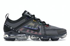 Nike Air VaporMax 2019 Windbreaker - CI1240-023 Nike Air Vapormax 2019, Vapormax 2019, Vapor Max, Black Nike Shoes, Nike Vapormax, Tenis Nike, Nike Models, Sneaker Art, Marathon Running Shoes