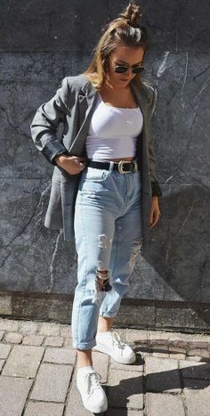 Comfy Jeans Outfit, Blazer Outfits Casual, Best Jeans For Women, Teenage Outfits, Mom Jeans Outfit, Chique Outfits, Comfy Jeans, Blazer Outfit, Outfit Jeans