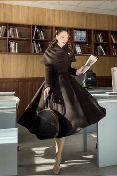 Le Palais Vintage, Estilo Ivy League, Roll Dress, Classy Winter Outfits, Elegantes Outfit, Casual Style Outfits, Lookbook Outfits, Winter Fashion Outfits, Snakes