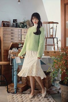 Galaxy Stuff, Glamorous Fashion, How To Look Classy, Asian Fashion, Lace Skirt, Aurora, Korean Fashion, Shirt Designs