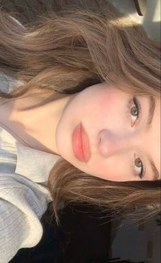 Smink Inspiration, Cute Makeup Looks, Girls Makeup, Pretty Makeup, Pretty Face, Aesthetic Girl, Maquillaje De Ojos, Dahlia, Cute Hairstyles