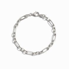 This chunky bracelet consists of knife edge, mixed links of varying sizes to create an effortless, textured look. The facets of the knife edges catch the light, bringing a stunning and polished shine to your everyday look. Easily add dimension and visual weight to a bracelet stack with this 7.5" length bracelet featuring a lobster clasp. Best Gift Cards, Halo Necklace, Chunky Bracelet, Charm Necklace Silver, Chunky Bracelets, A Bracelet, Moon Necklace, Bracelet Stack, Charm Earrings