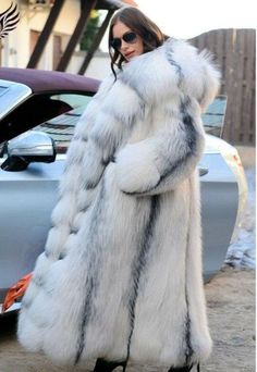 Fur Coat Outfit, Long Fur Coat, Fox Coat, Real Fur Coat, Fabulous Furs, Pipe Dream, Mink Fur Coat, Winter Gear, Arctic Fox