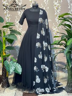 Georgette Long Dress, New Dress Design Indian, Floral Dupatta, Designer Anarkali Dresses, Indian Gowns Dresses