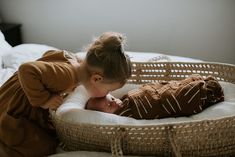 Lifestyle Newborn Photography Moses Basket, Newborn Photos In Moses Basket, Newborn In Moses Basket, Newborn Photos Moses Basket, Newborn In A Basket, Simple Newborn Photos With Sibling, Moses Basket Newborn Photos, Newborn Basket Photography, Newborn In Basket Photography