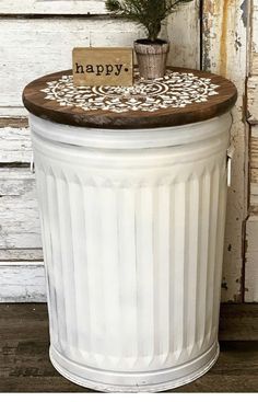 Diy Furniture Renovation, Furniture Renovation, Diy Farmhouse Decor, Repurposed Furniture Diy, Refurbished Furniture, Country House Decor, Furniture Makeover Diy, Redo Furniture, Repurposed Furniture