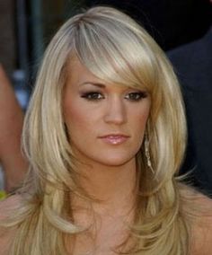 6 most flattering / gorgeous hairstyles for square faces Celebrity Long Hair, Champagne Blond, Bob Color, Shaggy Haircut, Carrie Underwood Hair, Haircut Bob, Haircuts Long, Beige Blond, Haircuts Blonde