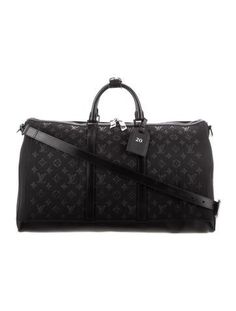 Louis Vuitton Weekender BagFrom the Spring/Summer 2019 Collection by Virgil AblohBlack CanvasLV MonogramTonal HardwareRolled Handles & Single Adjustable Shoulder StrapLeather Trim EmbellishmentTwill Lining & Dual Interior PocketsZip Closure at TopIncludes Luggage Tag Luis Viton Bags, Mens Weekender Bag, Lui Viton, Louis Vuitton Weekender, Wishlist Board, Summer 2019, Luggage Tag, Weekender Bag, Luggage Tags