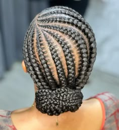 Cornrow Hairstyle, Black Hair Bun, Cornrows Natural Hair, Cornrows Braids For Black Women, Hairstyle Updo, Hairstyle Ideas Easy, Black Hair Updo Hairstyles, Hairstyles Design, Braided Hairstyles For Black Women Cornrows