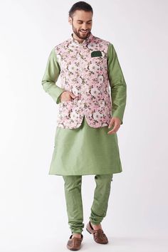 Buy Men's Blended Silk Floral Printed Kurta Set in Pista Green Shadi Ideas, Ethnic Jacket, Pista Green, Men's Ethnic Wear, Pink Bottom, Green Bottom, Pink Men, Matching Pajamas, Green Top