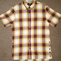 Forever 21 Button Down Shirt Size S New Never Used Plaid Short Sleeve Button-up Shirt, Plaid Button-up Short Sleeve Shirt, Summer Cotton Button-up Flannel Shirt, Summer Cotton Flannel Shirt With Button Closure, Summer Casual Button-up Flannel Shirt, Casual Short Sleeve Button-up Shirt, Casual Summer Button-up Flannel Shirt, Cotton Flannel Shirt With Button Closure For Summer, Summer Collared Flannel Shirt With Button Closure