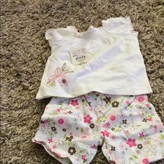 First Moments Baby Girl Size 3-6 Mons Nwt Casual White Sets For First Birthday, Playful White Sets For First Birthday, Cute White First Birthday Sets, Cute White Playtime Sets, 2000s Baby Clothes, Parent Dr, 2000s Baby, Vintage Kids Clothes