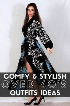 Inspire your self with different over 40's daywear outfits ideas paired with multicolored art print, amazing option for the silk, satin, velvet, sequin, Fringe Fashion Lovers! Perfect gifts for your Mom, your best friend and yourself! Photo Outfit: Sheryl Kimono #over40outfits #over50fashion #chicover50 #plussizefashion #artprint #embroideredkimono #kimonofashion #luxuryloungewear #daywearoutfits #comfyfashion #stylishoutfits #momgiftideas #mothersdaygift #giftideas #giftforher #uniqueoutfits Daywear Outfits, Black And White Kimono, Satin Outfits, Dresses Art, Over 40 Outfits, Elegant Kimono, Nova Fashion, Fashion Black And White, Traditional Japanese Kimono