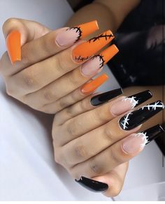 Art Designs Ideas, Fall Acrylic Nails, Long Acrylic Nails Coffin, Black Nail Designs, Black Nail