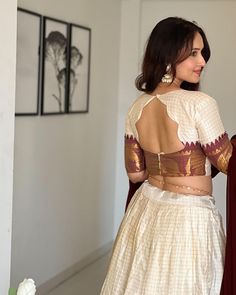 Lehenga Blouse Designs Front And Back, Blouse Design For Ghagra, Outfits From Scratch Ideas Indian, Blouse Back Neck Designs Traditional, Silk Blouse Designs Indian, Normal Blouse Designs, Stitch Lehenga, Onam Outfits, Silk Lehenga Choli