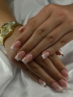 Gel X nails french with flower design Cute And Classy Nails, French Tips For Wedding, Nail Designs Not French Tip, Simple Holiday Nails Summer, Nail Inspo For Prom, French Tip With Gold Design, Photo Nails Ideas, Gel X Nails French