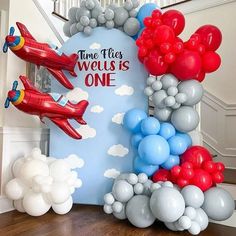 Our Time Flies Plane Theme Balloon Garland is the perfect DIY Kit to style your next event! Never rely on an events company again and create a professional, memorable event with your very own balloon garland kit! With the exact number of balloons, sizes and tools you need, you can create your pin-worthy focal point you have dreamt of with this DIY kit! Styling your next event just got a whole lot cheaper... 🎈WHAT IS IT? 🎈 A balloon garland kit which contains 132 pieces of red, blue, grey and w Airplane Birthday Party Decorations, Time Flies Birthday, Planes Birthday Party, Planes Birthday, Blue Party Decorations, Fest Temaer, Ballon Party, Airplane Theme, Airplane Birthday Party