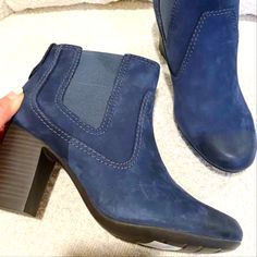 Nwt Clarks Bendables Leather Suede Chelsea Boots Ankle Knee Navy Size 6.5 Blue Suede New But No Box Box Was Damaged Suede Chelsea Boots, Womens Clarks, Boots Ankle, Clarks Shoes, Blue Suede, Chelsea Boots, Bootie Boots, Chelsea, Ankle Boots