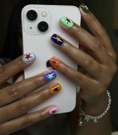 Short Nail Designs No Tips, Shirt Nail Designs, Short Funky Nail Designs, Shirt Nail Ideas, Tv Girl Nails, Short Aesthetic Nails, Short Maximalist Nails, Russian Manicure Design