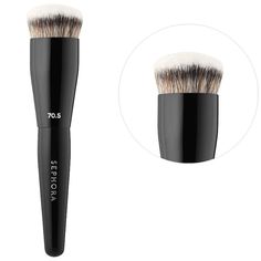 What it is: A super densely packed brush with soft short bristles that buffs foundation into skin for instant coverage.What Else You Need to Know: This buffing brush smooths foundation into skin for a seamless finish. It is perfect for powder foundations. PRO Brush Collection, thirty brushes with the highest-quality, hand-shaped vegan synthetic bristles. The tapered artistry handles help offer ultimate control in makeup application to help you create any makeup look you desire. This brush and it Sephora Brushes, Beauty Room Design, Beauty Brushes, Highlighter Brush, Sephora Beauty, Makeup Needs, Latest Makeup, 2024 Christmas, Sephora Collection