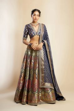 Wedding Lehenga Blouse, Reception Lehengas, Frontier Raas, Lehenga Blouse Design, Blouse Design Latest, Lehenga For Women