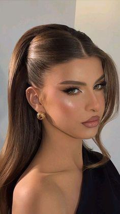 Half Up Half Down Glam Hair, Casino Night Hairstyles, Slick Back Hollywood Waves, Elegant Shoulder Length Hairstyles, Hairstyle For One Shoulder Dress Formal, Black Dress Hairstyles Classy, Elegant Hairstyles For Wedding Guest, One Side Hairstyle Woman, Desi Hairstyles For Long Hair