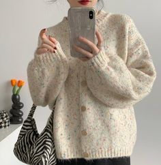 Cardigan Korean Style, Fav Outfit, Clothes Korean Style, Sweaters Cardigan, Open When, Fashion Winter, Soft Girl, Winter Casual, Round Collar