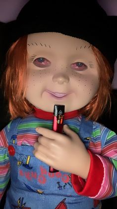 stoner chucky high faded funny weed stiiizy Chucky Wallpaper, Chucky Pfp, Chucky Face, Chucky Drawing, Chucky Makeup, Chucky Tattoo, Impulsive Ideas, Chucky Horror Movie, High Jokes