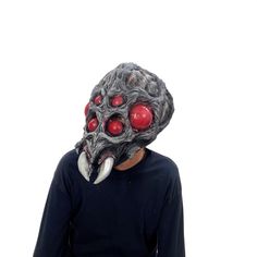 This supersized arachnoid alien mask has alien eyes and fangs for great scare factor, The mask is constructed with a foam insert for height and comfort and bone like spider-like features! This spider mask has a great alien look but also resembles a spider face in a full overhead latex mask. This mask utilizes a foam insert to help keep the wearer comfortable and prevent the mask from shifting on the wearer's head. Hand-poured, painted, and assembled in the USA. This Halloween mask can be used co Eyes Snap, Monster Spider, Spider Monster, Spider Mask, Monster Gloves, Alien Eyes, Alien Mask, Model Costume, Horror Movie Costumes