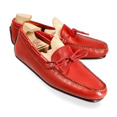 WOMEN DRIVING LOAFERS IN RED RUSTICALF Classic Moccasins With Red Sole, Classic Moccasins With Red Sole And Round Toe, Women Shoes Collection, Lace Up Loafers, Cordovan Shoes, Loafers Women, Leather Industry, Exclusive Shoes, Driving Loafers