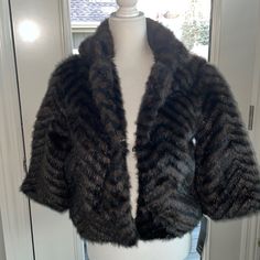 Faux Fur Coat, 3/4 Length Sleeves, Side Pockets, 3 Front Clip Closures. Chic 3/4 Sleeve Winter Outerwear, Black 3/4 Sleeve Outerwear For Fall, Leopard Fur Coat, Wool Blend Jacket, Teddy Jacket, Black Zip Ups, Wool Plaid, Faux Fur Jacket, Faux Fur Coat