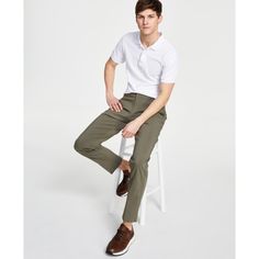 in stock White Pants Casual, Fun Pants, Slim Trousers, Professional Fashion, Tommy Hilfiger Man, Comfortable Dress, Sport Coat, Modern Fit, Workout Pants