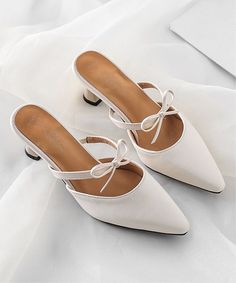 Kitten Heel Bridal Shoes, Cream Kitten Heels, Timeless Heels, White Kitten Heels, Bride Era, Dorsay Heels, Office Fits, Wedding Aesthetics