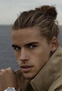 Blonde Male Models Long Hair, Blond Guy Long Hair, Men With Long Blonde Hair Male Models, Guys With Long Brown Hair, Men Long Blonde Hair, Long Haired Male Models, Guy With Long Blonde Hair, Men With Long Blonde Hair, Blond Hair Guy