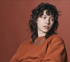 King Princess, Natural Curly Hair Cuts, Mullet Haircut, Curly Mullet, Short Wavy Hair, Head Hair, Hair Reference