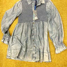 Denim Shirt. Size Medium Blue Button-up Denim Top For Fall, Indigo Denim Shirt For Summer, Casual Washed Blue Collared Denim Top, Summer Indigo Denim Shirt, Dark Wash Chambray Denim Top For Fall, Trendy Light Wash Denim Blouse, Fall Dark Wash Chambray Denim Top, Casual Blouse With Button Closure In Medium Wash, Casual Denim Shirt For Summer