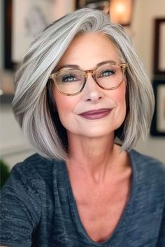 Discover chic, low-maintenance short hairstyles for women over 60 that are easy to style and suit different hair types and face shapes. Lob Haircut Silver Hair, Grey Hair Color For Older Women Over 50, Priyanka Haircut, Fine Hairstyles For Women Over 50, Gray Lob Haircut, Layered Bob Hairstyles Medium, One Length Bob Medium, Gray Hair Styles For Women Over 50, Grey Hair Long Bob