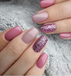 January Nails, Nail Colors Winter, Pretty Nail Art Designs, Winter Nail Designs, Pretty Nail Art, Winter Nail, Dipped Nails, Gel Nail Designs, Short Acrylic Nails