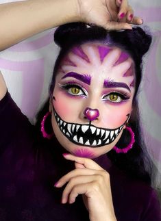 Creepy Halloween Makeup, Alice In Wonderland Book, Halloween Ball, Alice In Wonderland Costume, Wonderland Costumes, Mad Tea Party