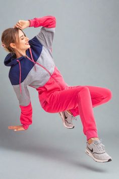 This women's 2-Piece fleece Sweatsuit is featured in a color block style in line with current fashion trends. Full joggings suits are suitable for every day casual activities, sports and even throwback parties. This full jogging suit is features a soft and comfortable fleece material and offers a relaxed fitting for maximum comfort and movement. About this item1. Hoodie with 2 side pockets, Full Zip Closure and drawstrings2 .Fleece Joggers sweatpants with 2 side pockets and an elastic waist3. So Jogger Sweatpants Outfit, Throwback Party, Sweatpants Outfit, Current Fashion, Jogging Suit, Block Style, Current Fashion Trends, Fleece Joggers, Jogger Sweatpants