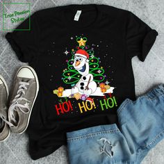 Ho Ho Ho With Olaf Christmas T-shirt Olaf Christmas, Christmas Tree And Gifts, Christmas Wine Glasses, Disneyland Christmas, Frozen Christmas, Winter Trip, Disney Etsy, With Christmas Tree, Christmas Black