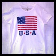 *5/$20* Means Add This Item Along With 4 Other Items That Have *5/$20* And Get Those 5 Items For Only $20!! Usa Large Shirt. See Pictures For Details. Red, White And Blue. C White T-shirt With American Flag Print For Spring, Red Casual Shirt With Flag Print, Casual Red Shirt With Flag Print, White American Flag Crew Neck Top, Red Flag Print T-shirt, Casual Red T-shirt With American Flag Print, American Flag Print Short Sleeve Top For Spring, Red Short Sleeve Shirt With American Flag, Casual Short Sleeve T-shirt With American Flag