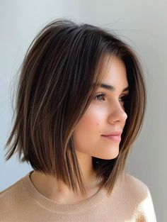 36 Trendy Lob Haircut ideas in 2024 Bob And Lob Haircuts, Lob Haircut 2024 Trends, Lob 2024 Trends, Long To Bob Before And After, Edgy Lob Haircut, Lob 2024, Lob Haircut Fine Hair, Short Lob Haircut, Lob Haircut Thick Hair