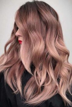 Spring Hair Color Blonde, Rose Gold Hair Blonde, Rose Gold Hair Color, Gold Hair Color, Fall Hair Color Trends, Hair Color Unique, Balayage Blonde