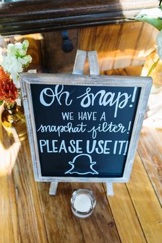 a sign that says oh snap we have a snapshot filter please use it on the table