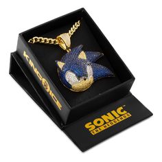 This exclusive, officially licensed pendant of the most famous hedgehog features hundreds of handset stones to capture every detail. The 3D design uses multiple layers and carefully selected stone colors, staying true to the character's iconic image. M Shadows, Jewelry King, Edgy Jewelry, Vvs Diamond, Sonic Franchise, Shadow The Hedgehog, Red Stone, The Hedgehog, Micro Pave