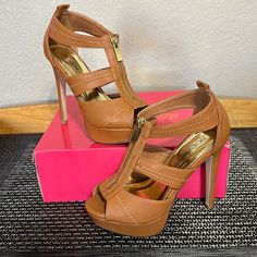 Reasonable Offers Welcomed Brand New Zipper Front Heels Mascotte Brand Brown High Heels With Zipper Closure, Silver Metallic Heels, American Eagle Sandals, Mary Jane High Heels, Black Patent Heels, Latin Dance Shoes, Ankle Shoes, Open Toe High Heels, Round Toe Pumps