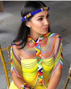 Very gorgeous Statement necklace handmade in Zulu organic beads. This is very light weight and can be worn as classic or traditional accessory South African Dresses, Beaded Vest, Ghana Fashion, Body Necklace